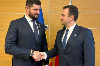 Meeting_Stsnkov_Jungietu.jpg
