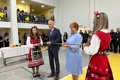 salon-otkrivane-768x576-1.jpg